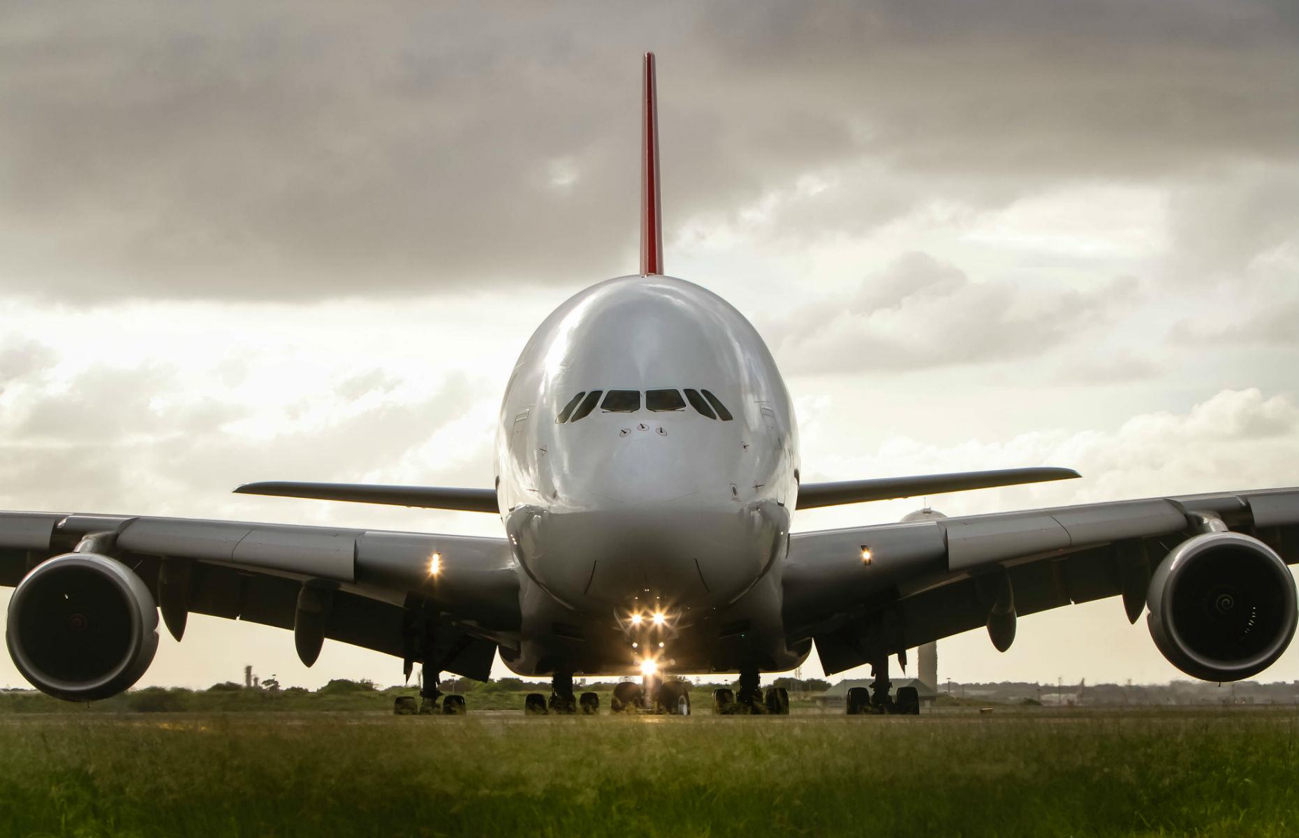 Airbus A380: 262 feet